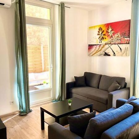 Cosy Apartment In Cannes With A Terrasse ภายนอก รูปภาพ